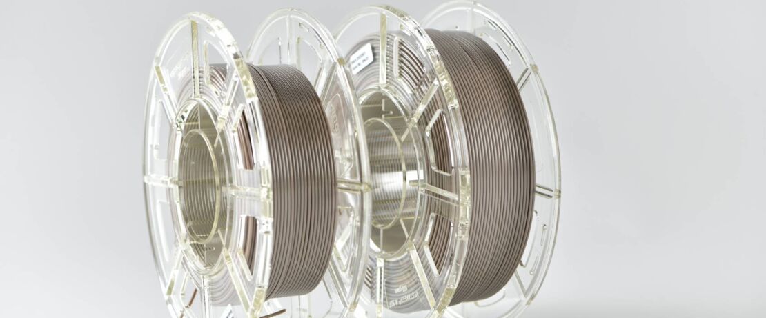 The natural-colored PEEK filament, which has a diameter of 1.75 mm, is wound on 250- or 500-gram spools suitable for direct use in standard FFF 3D printers for PEEK materials.